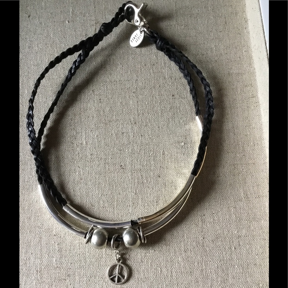 Lizzy James Choker And Bracelet in one peace❤️